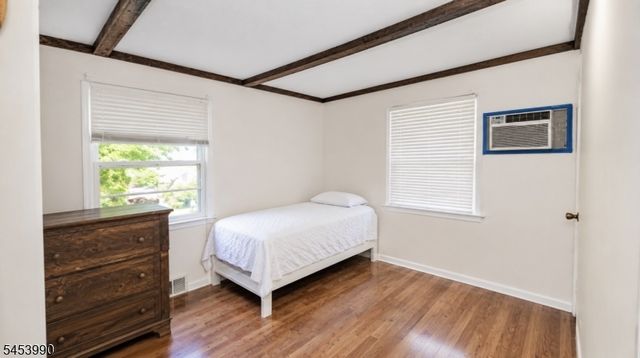 229 Greenbrook Rd, North Plainfield Boro, NJ 07060