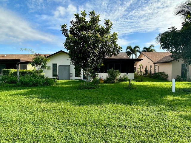 6273 Tall Cypress Circle, Greenacres, FL 33463
