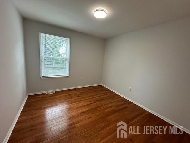 31 Van Pelt Court, East Brunswick, NJ 08816
