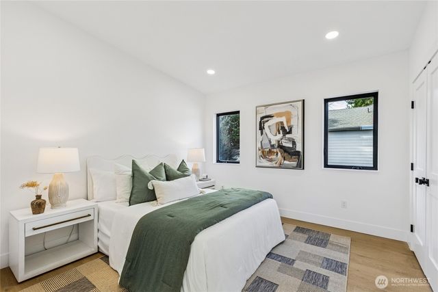 3695 122nd Avenue SE, Bellevue, WA 98006