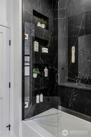 3695 122nd Avenue SE, Bellevue, WA 98006