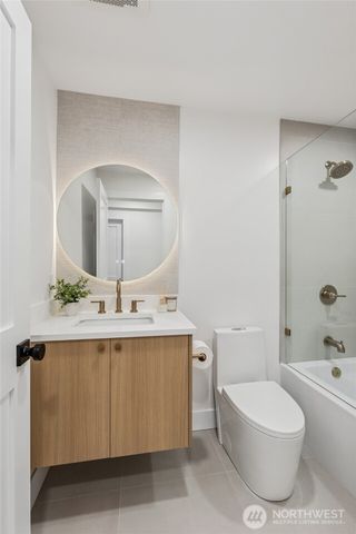 3695 122nd Avenue SE, Bellevue, WA 98006