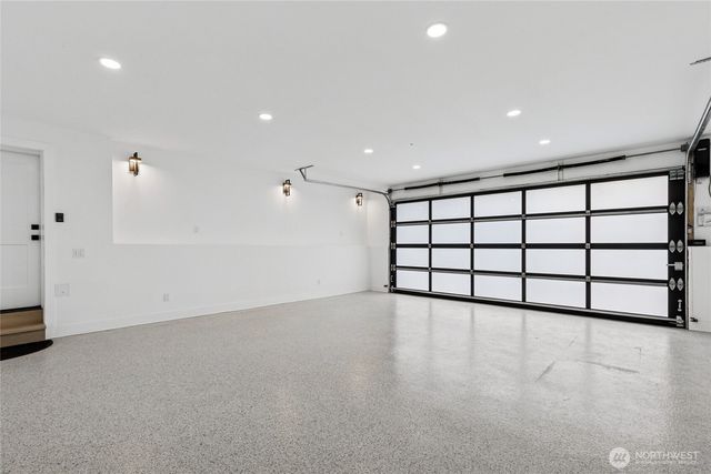 3695 122nd Avenue SE, Bellevue, WA 98006