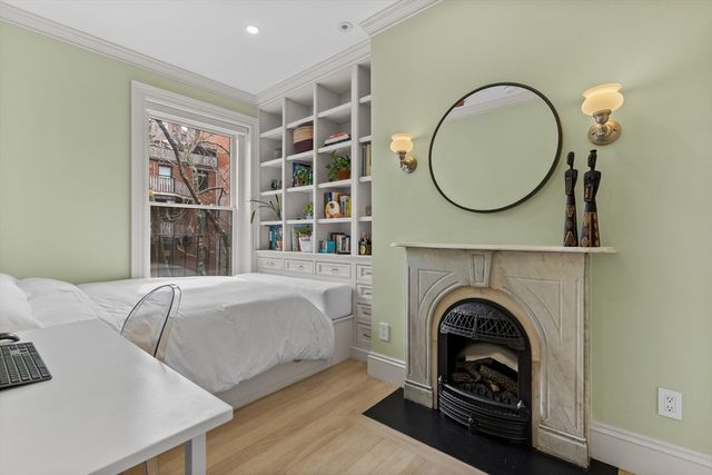 238 Marlborough St 401, Boston, MA 02116