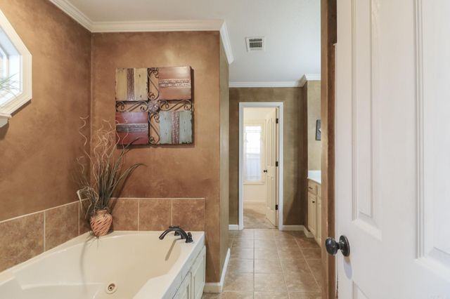 412 harmony Cove, Trumann, AR 72472