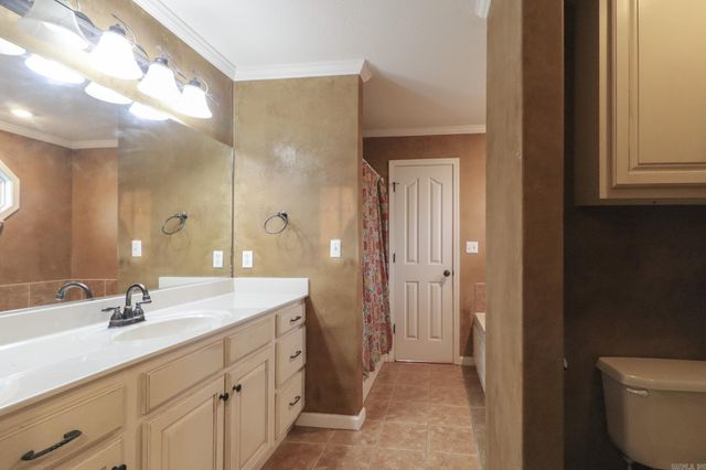 412 harmony Cove, Trumann, AR 72472