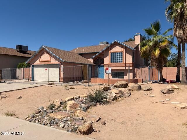 7526 W SURREY Avenue, Peoria, AZ 85381