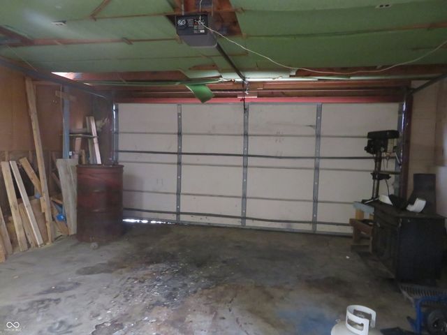 220 E Monroe Street, Alexandria, IN 46001