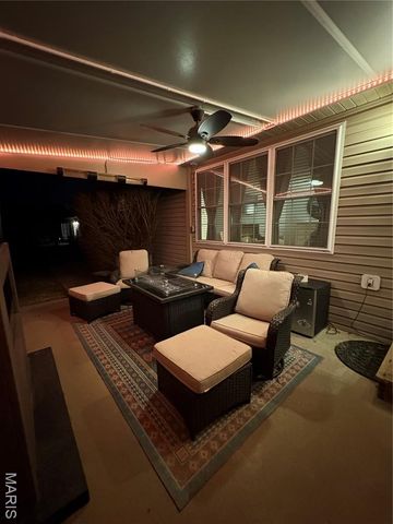 1816 10th Fairway Drive, Belleville, IL 62220