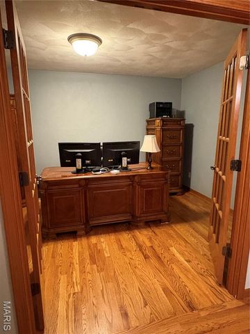 1816 10th Fairway Drive, Belleville, IL 62220