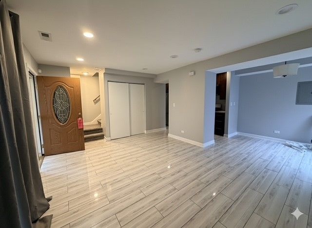 6W Fernwood Drive, Bolingbrook, IL 60440