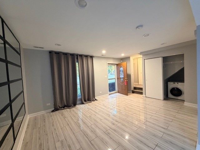 6W Fernwood Drive, Bolingbrook, IL 60440