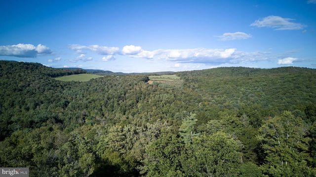 800 HIGH PINES LN, Port Matilda, PA 16870