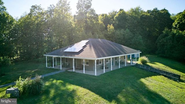 800 HIGH PINES LN, Port Matilda, PA 16870