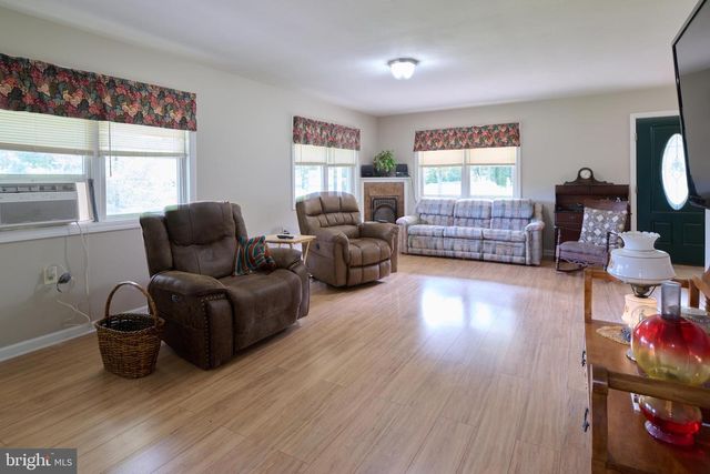 800 HIGH PINES LN, Port Matilda, PA 16870