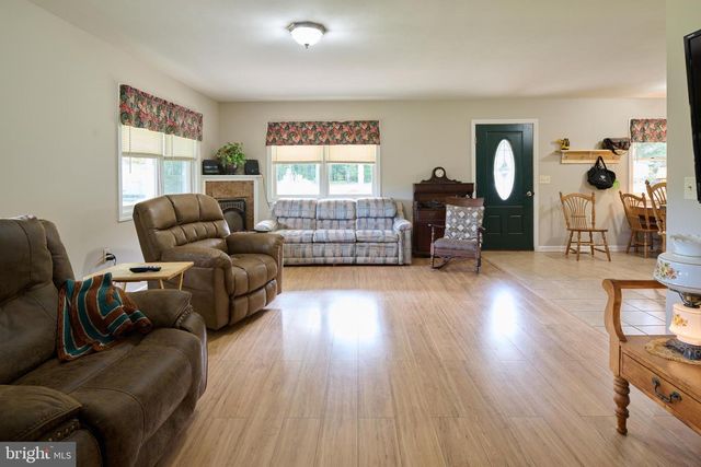 800 HIGH PINES LN, Port Matilda, PA 16870