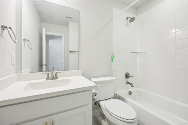 8460 Wembley, The Colony, TX 75056