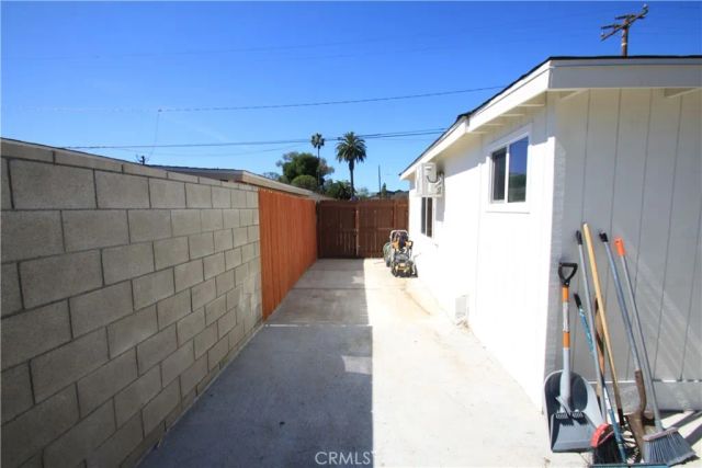 22832 Menlo, Torrance, CA 90502