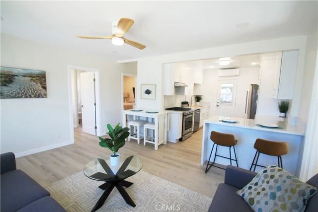 22832 Menlo, Torrance, CA 90502