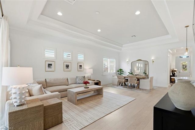 5839 Haiti DR, Naples, FL 34113