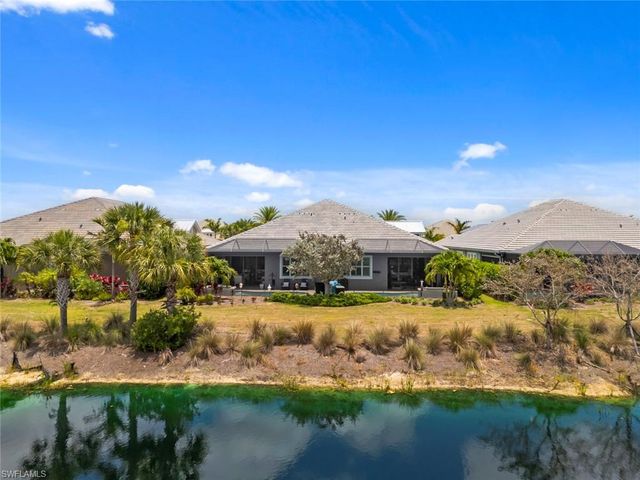 5839 Haiti DR, Naples, FL 34113
