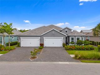 5839 Haiti DR, Naples, FL 34113