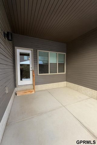 3841 Cabo Drive, Lincoln, NE 68516