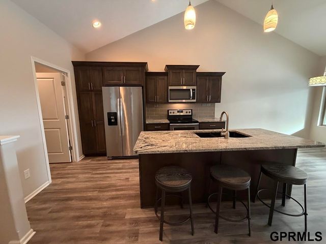 3841 Cabo Drive, Lincoln, NE 68516