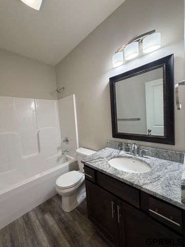 3841 Cabo Drive, Lincoln, NE 68516