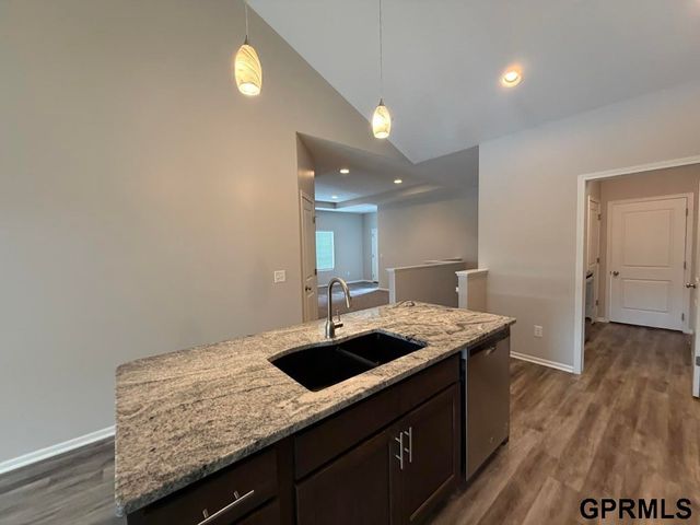 3841 Cabo Drive, Lincoln, NE 68516
