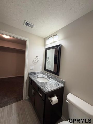 3841 Cabo Drive, Lincoln, NE 68516