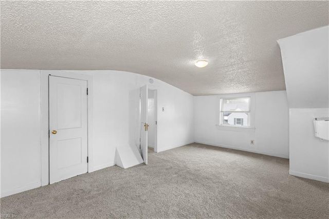 2729 Vimy Ridge Ave, Norfolk, VA 23509