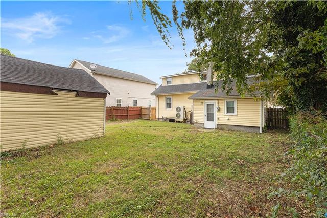 2729 Vimy Ridge Ave, Norfolk, VA 23509