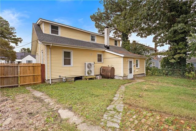 2729 Vimy Ridge Ave, Norfolk, VA 23509