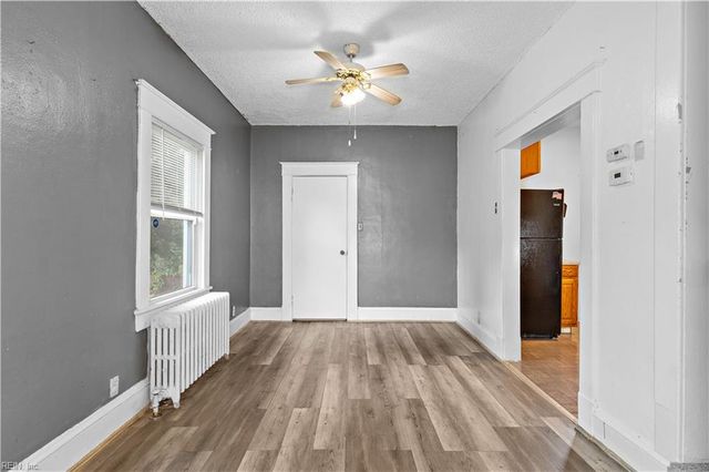 2729 Vimy Ridge Ave, Norfolk, VA 23509