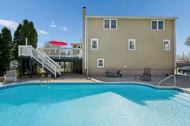 25 Elm Ct, Millbury, MA 01527