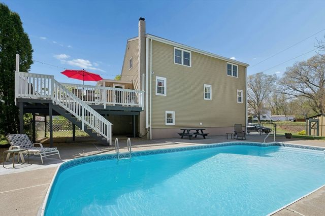 25 Elm Ct, Millbury, MA 01527