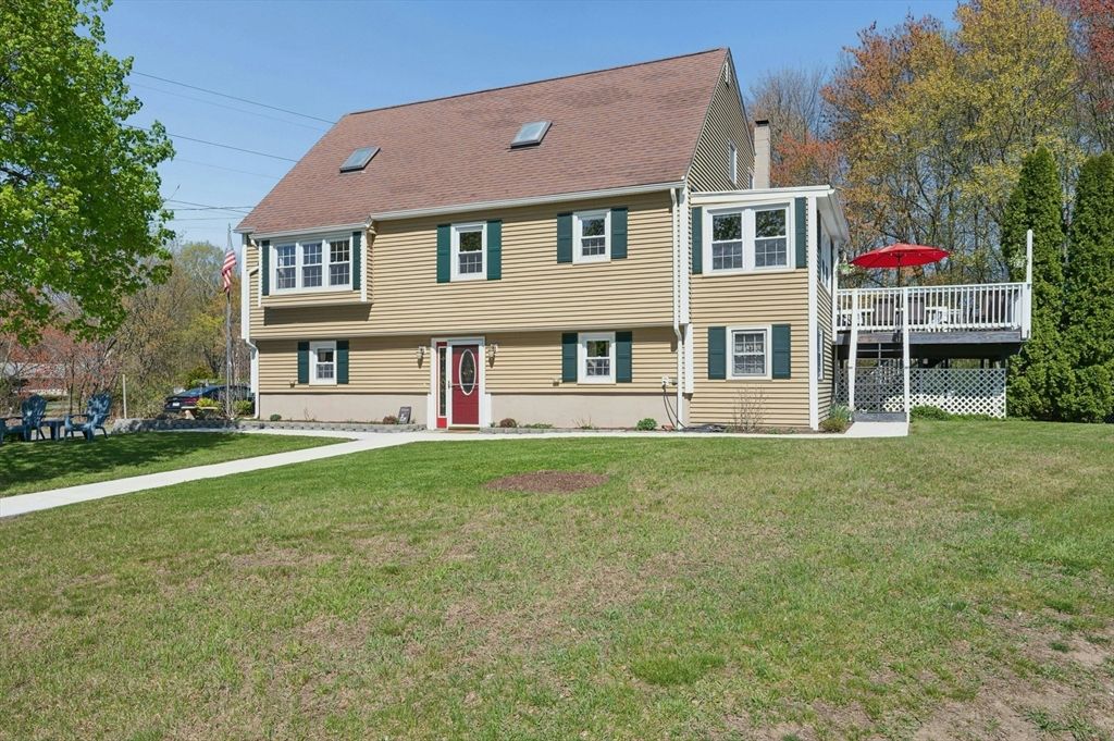 25 Elm Ct, Millbury, MA 01527