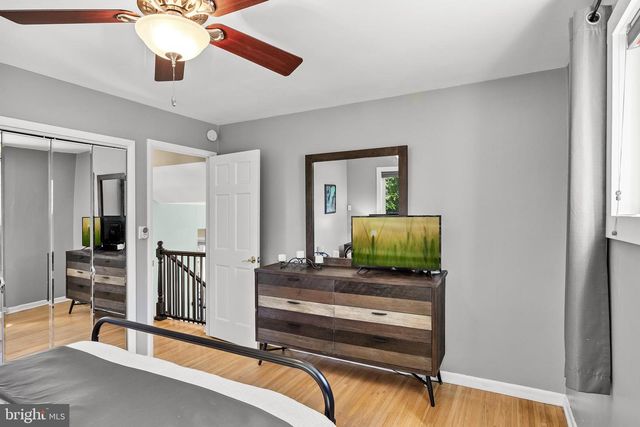 1403 GLENVIEW DR, Cinnaminson, NJ 08077