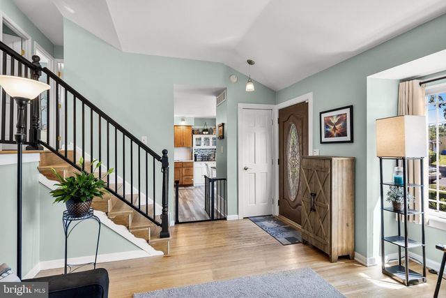 1403 GLENVIEW DR, Cinnaminson, NJ 08077