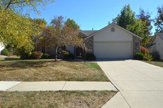 2921 Hedgerow Pass, Fort Wayne, IN 46804