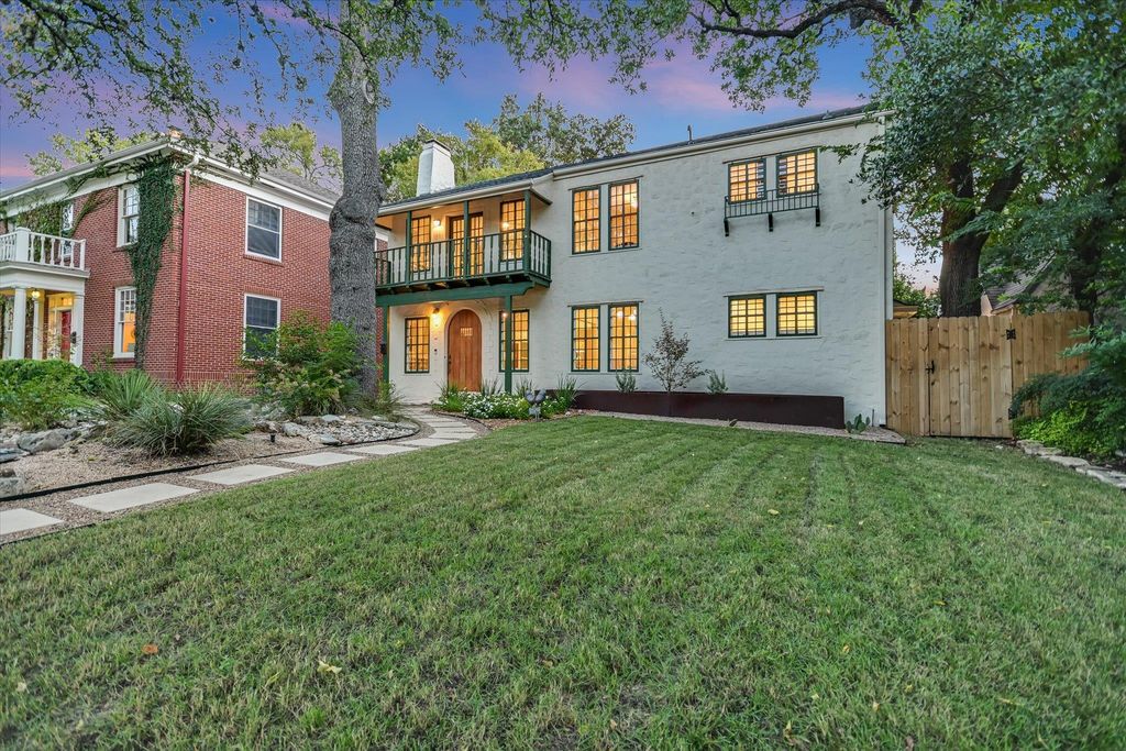 113 W 32nd ST, Austin, TX 78705