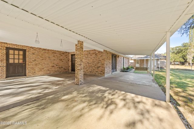 115 John Breaux Drive, Breaux Bridge, LA 70517