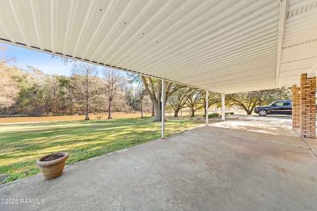 115 John Breaux Drive, Breaux Bridge, LA 70517