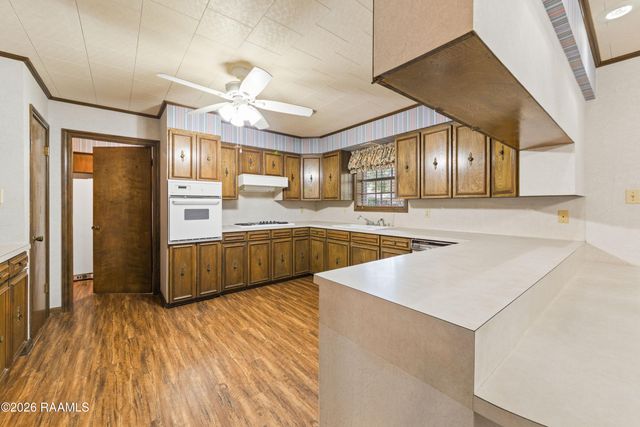 115 John Breaux Drive, Breaux Bridge, LA 70517