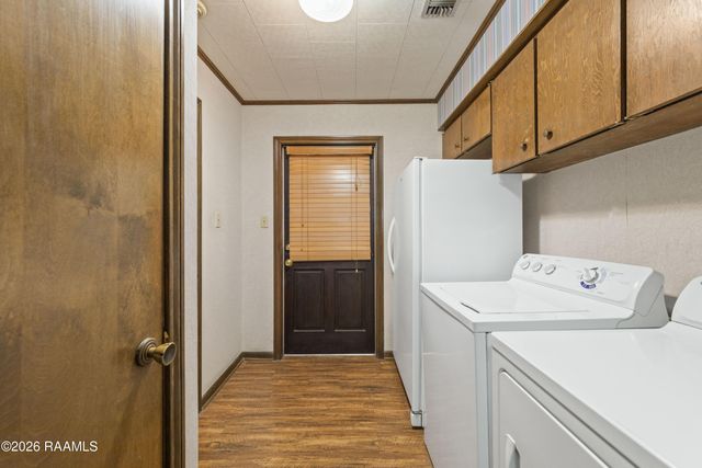 115 John Breaux Drive, Breaux Bridge, LA 70517