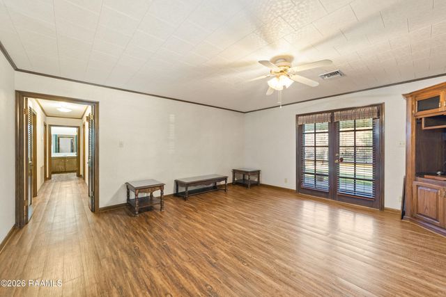 115 John Breaux Drive, Breaux Bridge, LA 70517