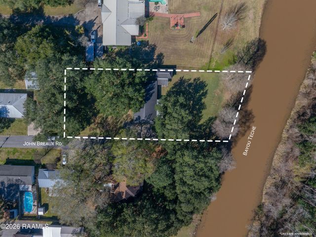 115 John Breaux Drive, Breaux Bridge, LA 70517