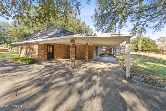 115 John Breaux Drive, Breaux Bridge, LA 70517