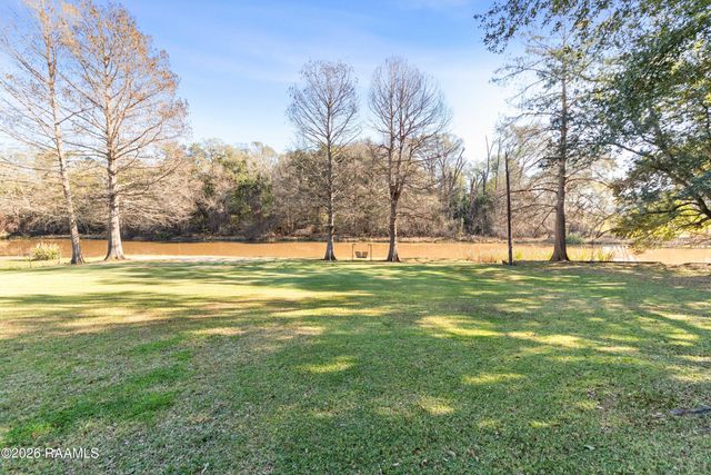 115 John Breaux Drive, Breaux Bridge, LA 70517